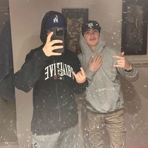 Meet your Posher, Marhis